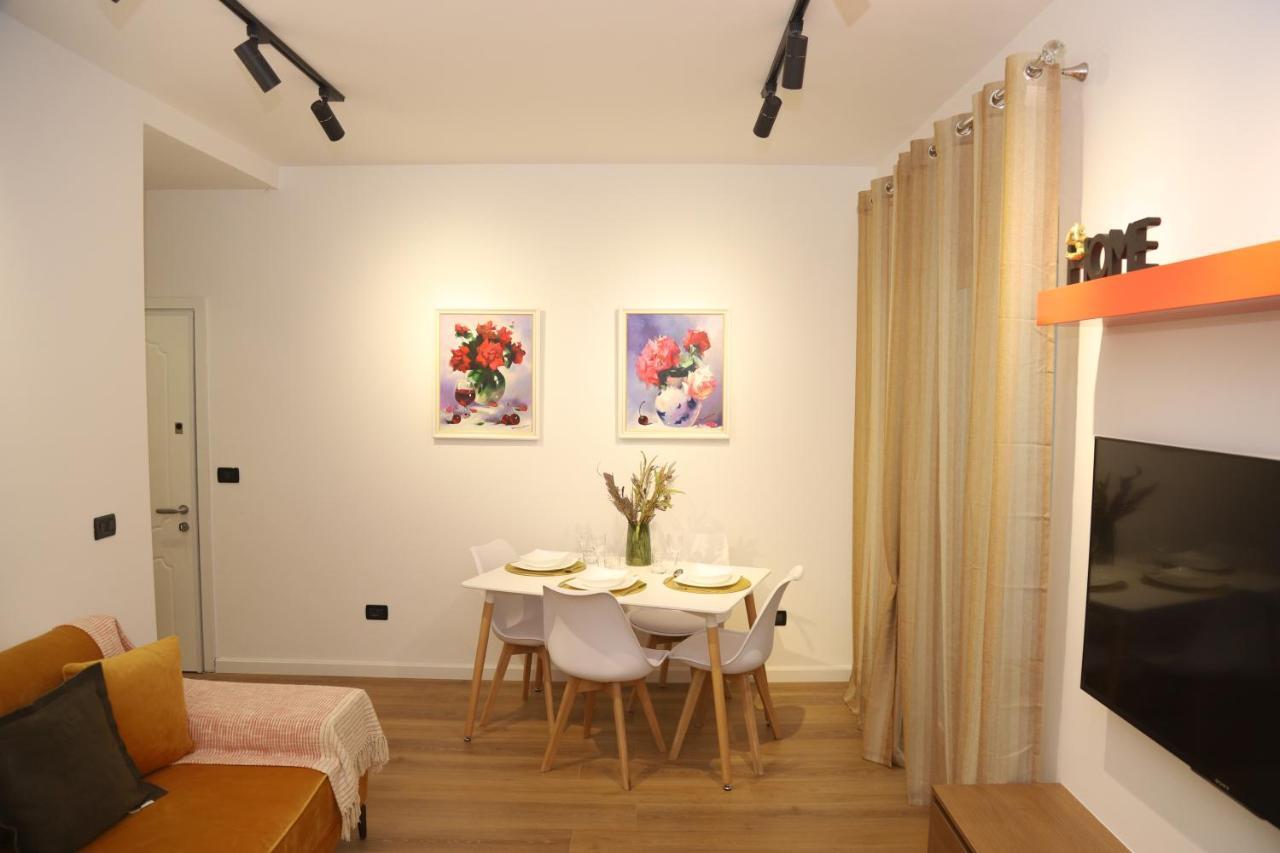 Mjolly Apartment Tirana Exterior foto